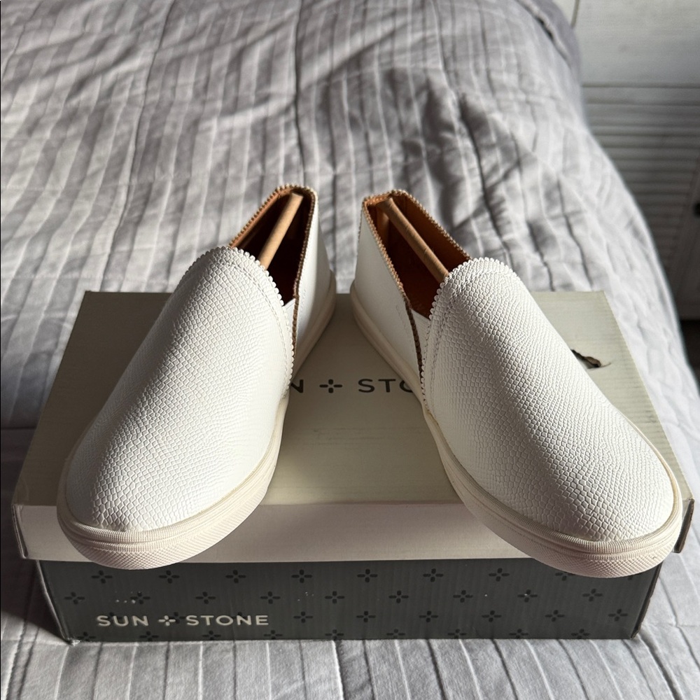 New whiite slip on tennis shoes